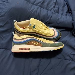 Authentic Weatherspoon Edition Air Msx (obo)